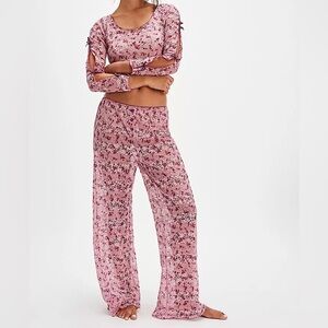 FREE PEOPLE Bali Winter Wonderland Set